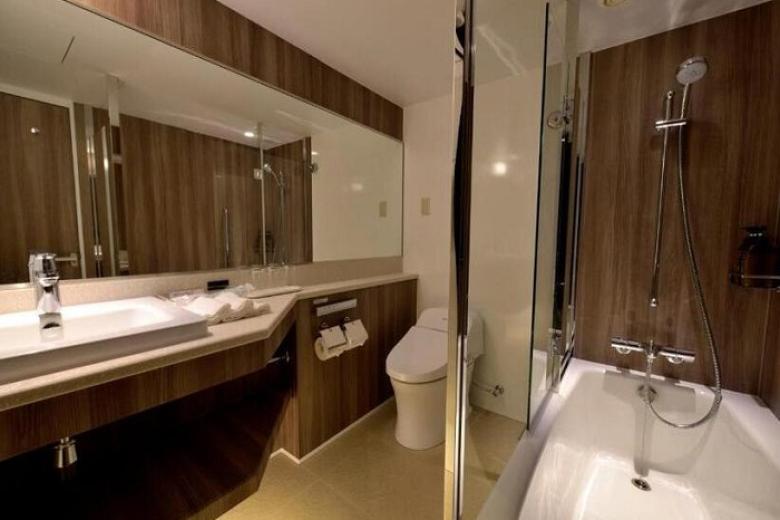 Kobe Portopia Hotel