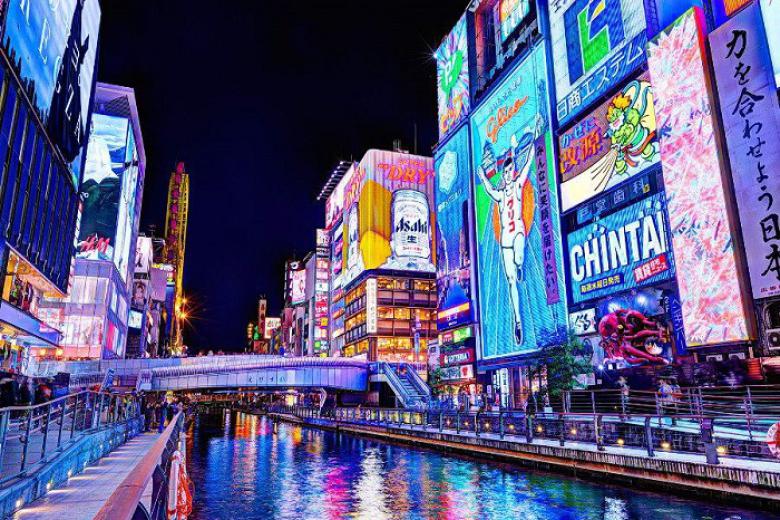 Dạo bộ ở khu phố Dotonbori