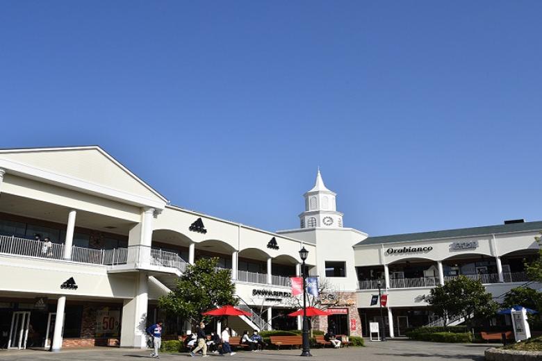 Rinku Premium Outlet