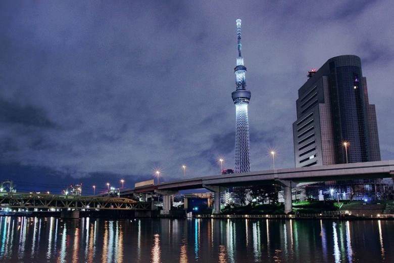 Tháp truyền hình Tokyo Skytree