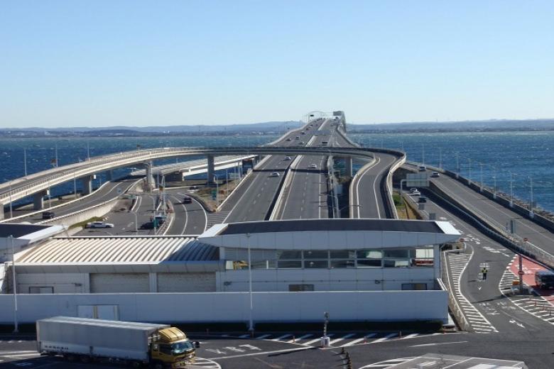 Tokyo Bay Aqua Line