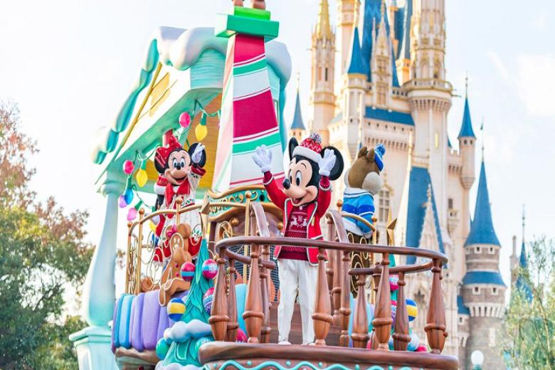 Tự do vui chơi tại Tokyo Disneyland