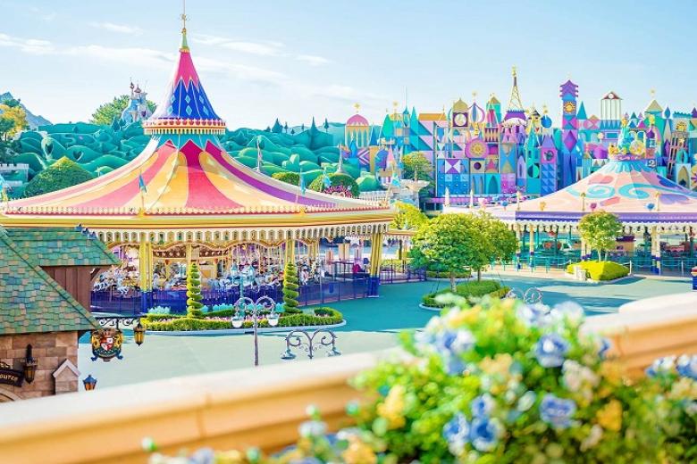 Tự do vui chơi tại công viên Tokyo Disneyland