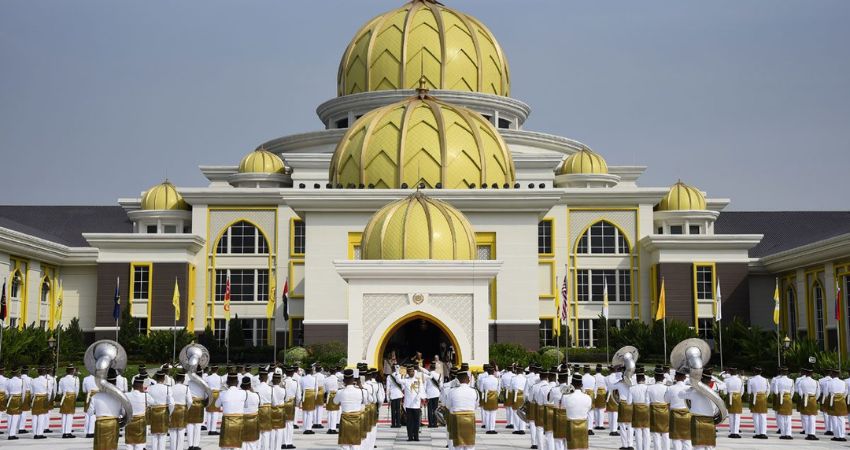 Cung điện Hoàng Gia Istana Negara