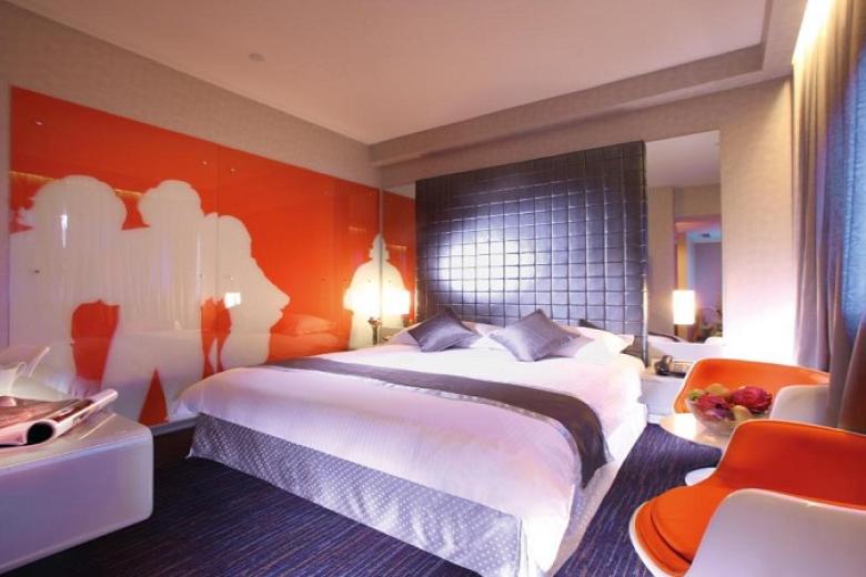 Hotel Re!