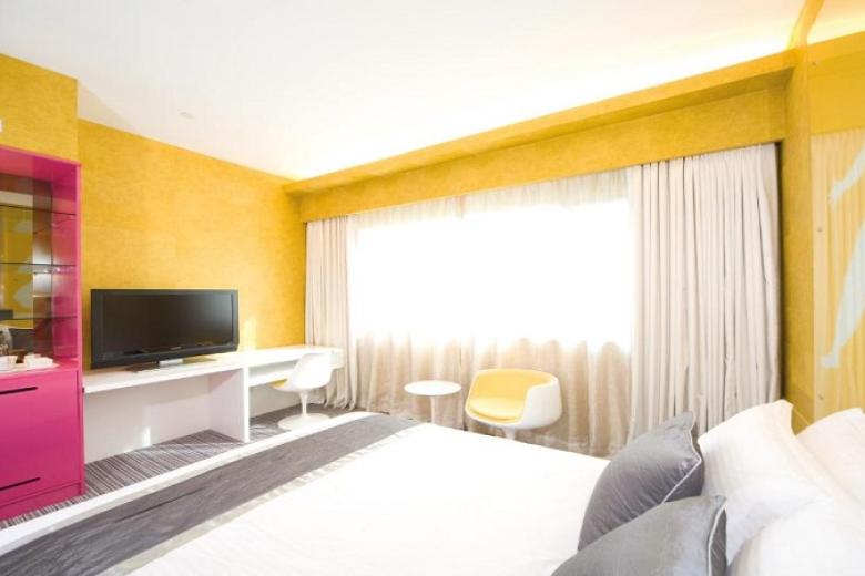 Hotel Re!