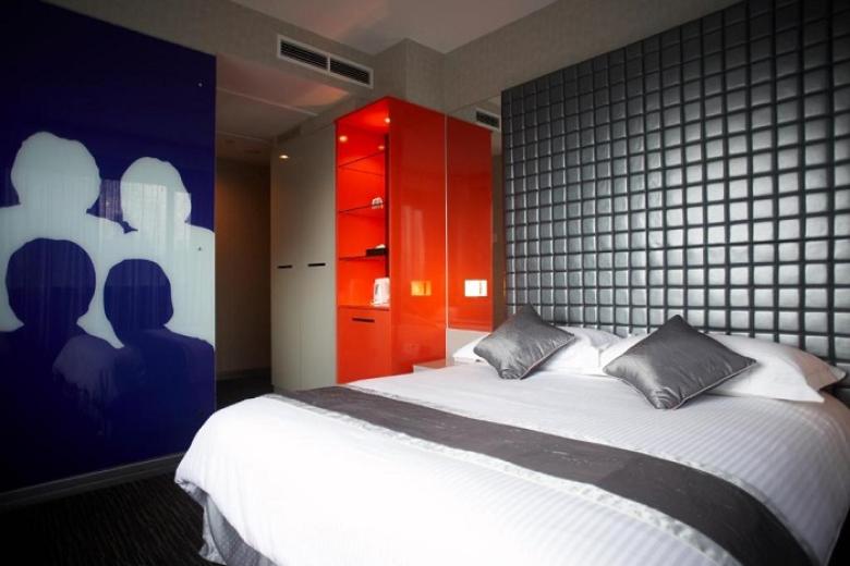 Hotel Re!