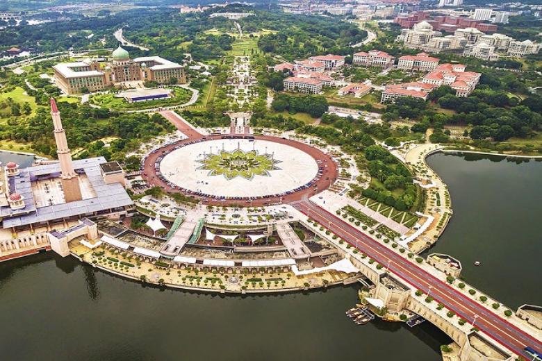 Thành phố mới Putrajaya