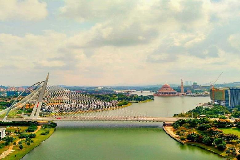 Thành phố mới Putrajaya