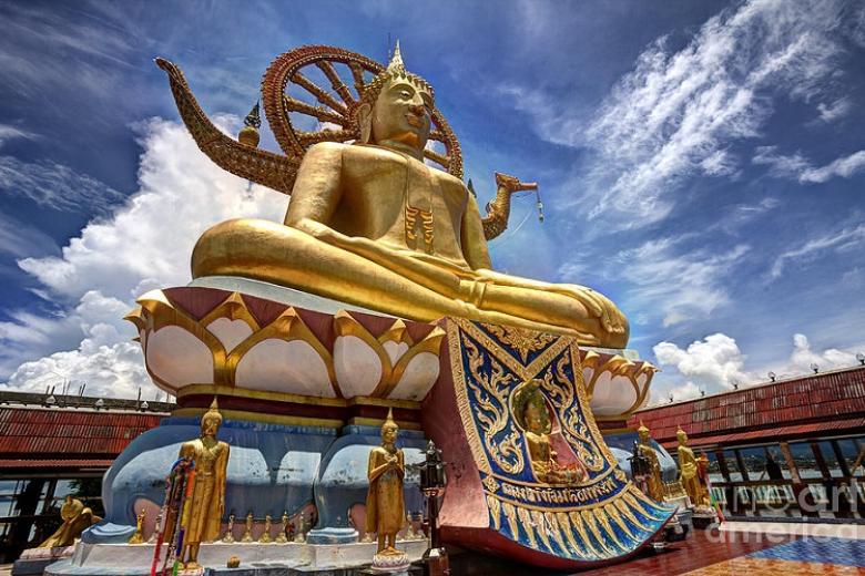 Wat phra yai