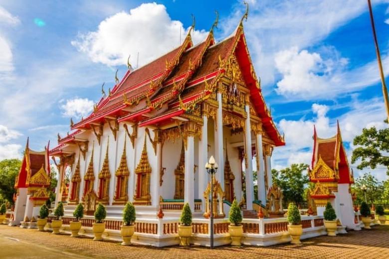 Đền Chalong