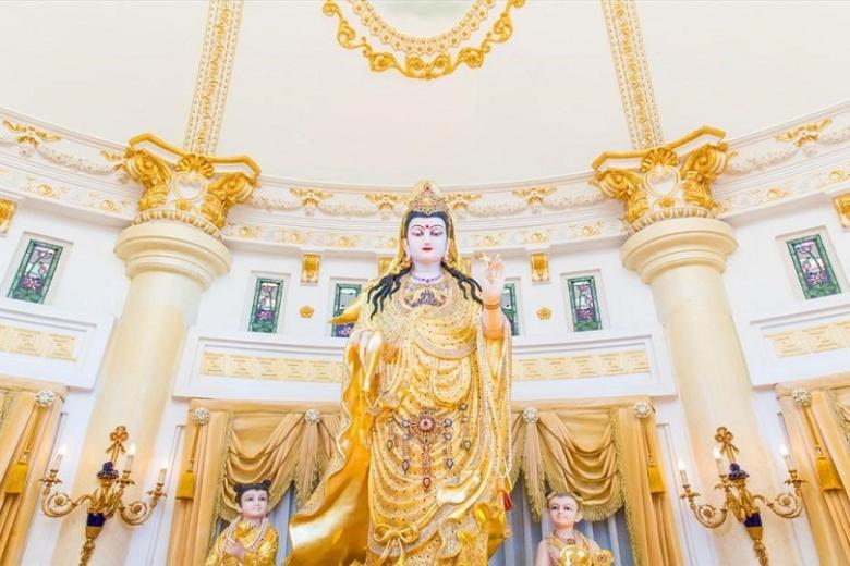 Lâu Đài Tỷ Phú - Baan Sukhawadee