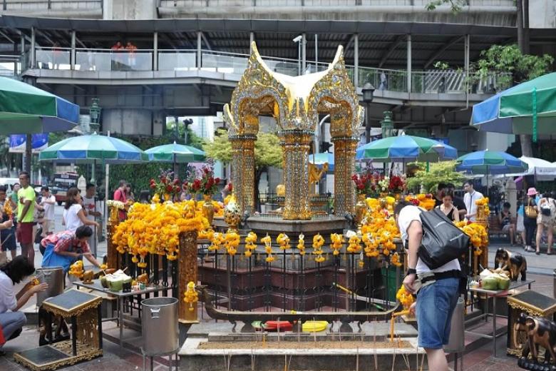 Thần Tứ Diện đền Erawan