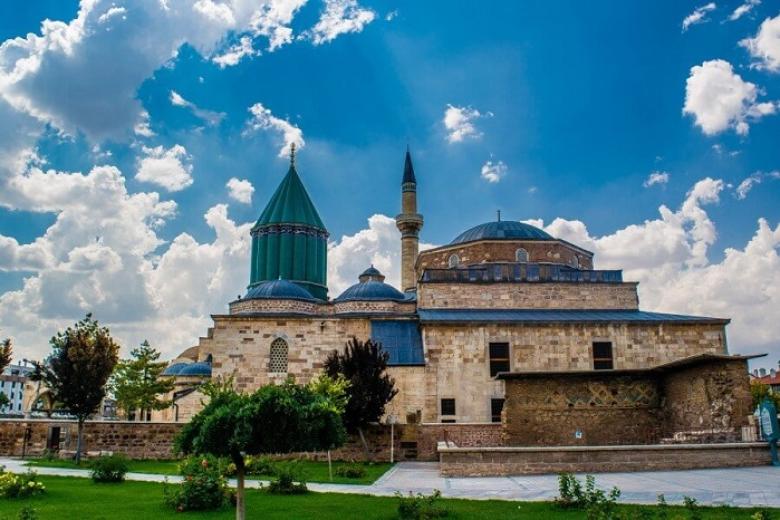 Bảo tàng Mevlana (Tu viện Mevlana)