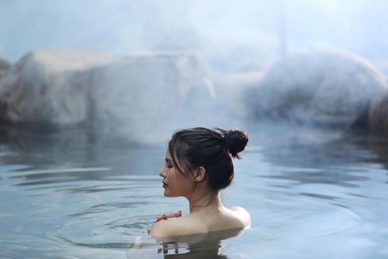 Ngâm tắm Onsen