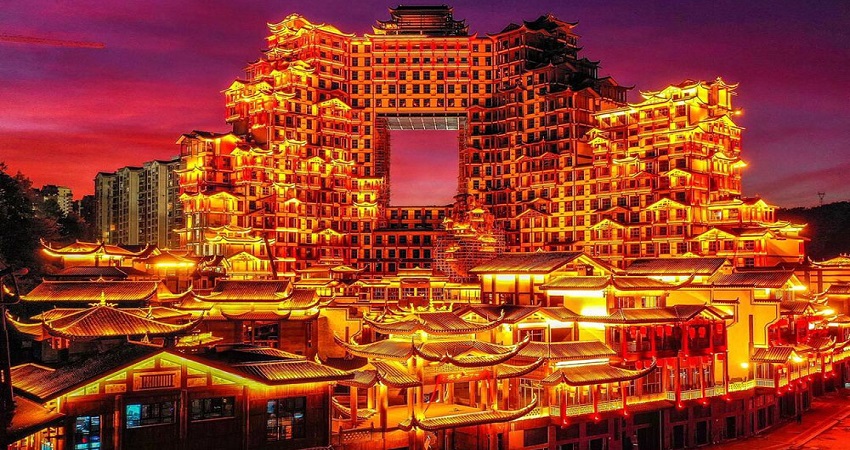 72 Kỳ Lầu