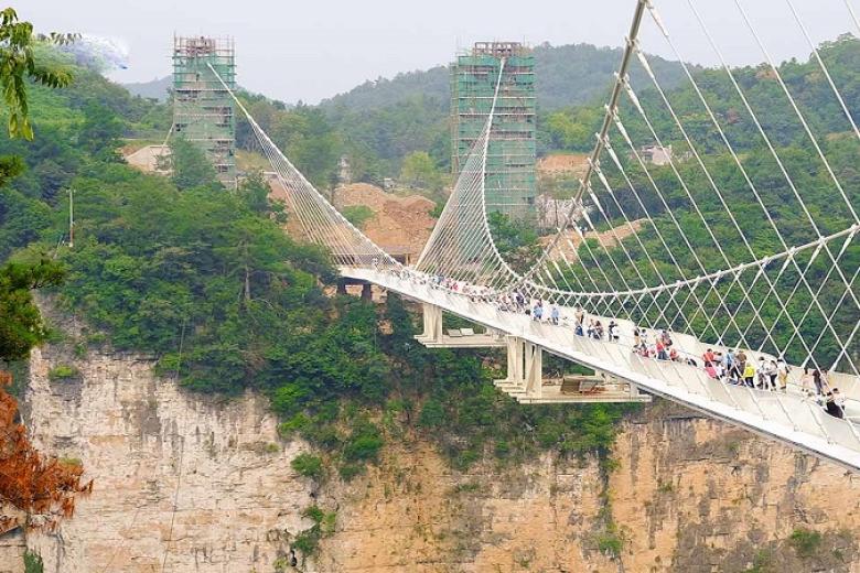 Cầu Kính Đại Hiệp Cốc