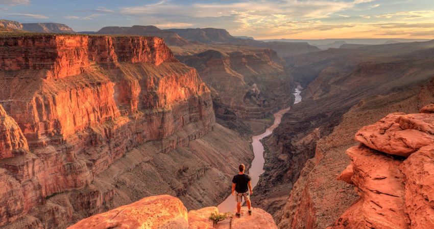 Hẻm núi đá đỏ - Red Rock Grand Canyon