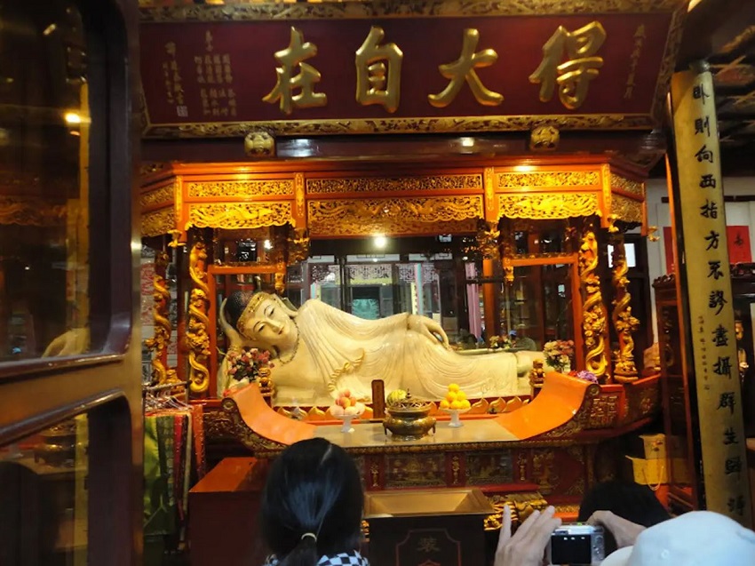 Chùa Phật Ngọc