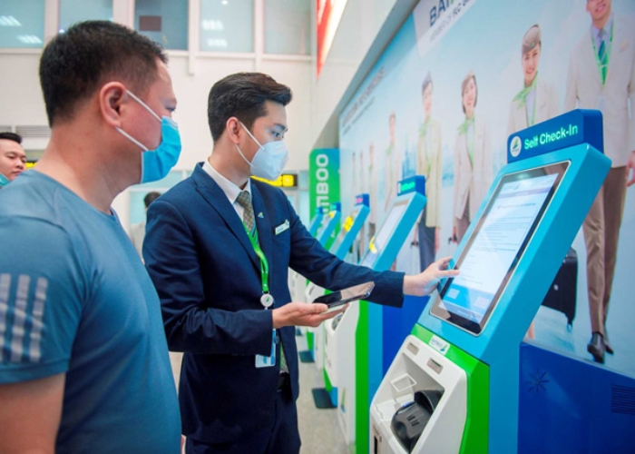 Hướng dẫn check in tại sân bay Tân Sơn Nhất - Check in tự động qua các kiosk tại sân bay Tân Sơn Nhất
