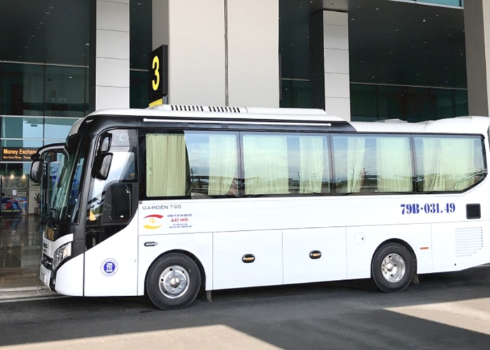 Xe bus là một sự lựa chọn tuyệt vời để bạn di chuyển về trung tâm Nha Trang