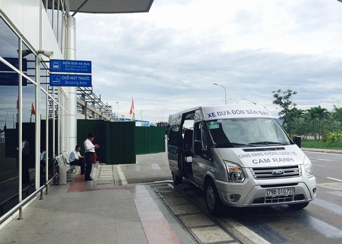 Dịch vụ xe đưa đón sân bay là một lựa chọn tiết kiệm và thoải mái