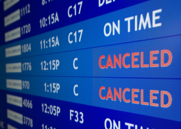 Hành khách nên làm gì khi bị hủy chuyến bay và các gợi ý giúp bạn chủ động xử lý tình huống ‘trớ trêu’