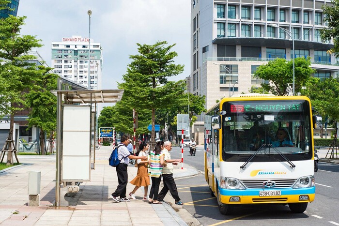 Tổng hợp các loại xe đi sân bay Đà Nẵng phổ biến