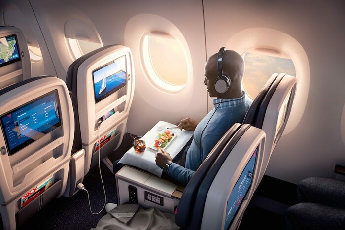 Delta Airlines là thương hiệu đã có tuổi đời hơn 100 năm. Ảnh: Skift