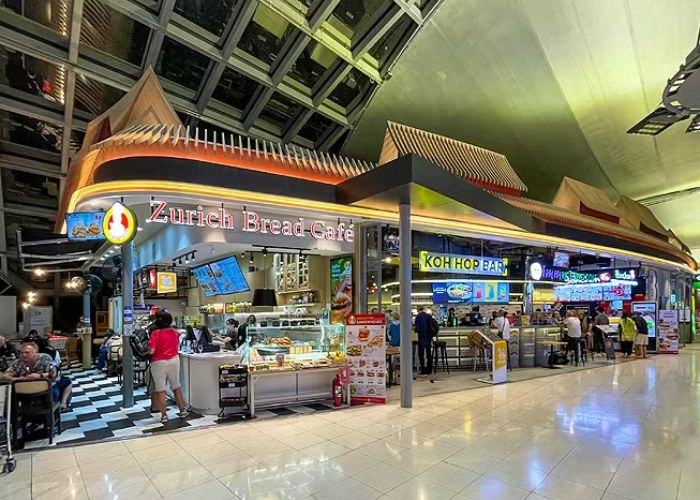 Nhà hàng trong sân bay Suvarnabhumi Bangkok