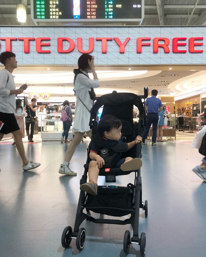 Thỏa sức mua sắm tại cửa hàng miễn thuế tại sân bay Busan