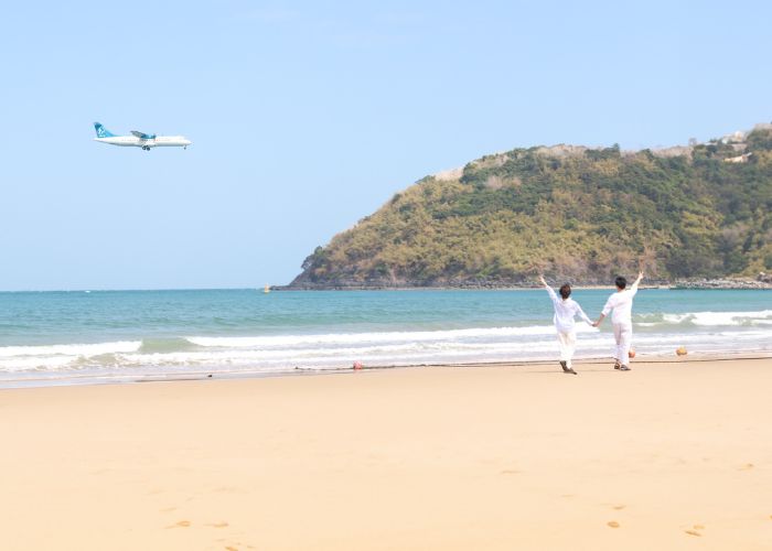 Ngắm máy bay hạ cánh tại Bãi Đầm Trầu