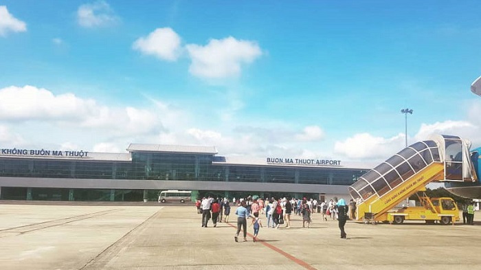 mua vé máy bay đi Đắk Nông dừng chân ở sân bay Buôn Ma Thuột