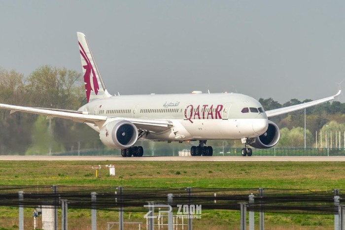 Đặt vé máy bay đi Đức giá rẻ với hãng Qatar