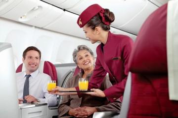 'Bật mí' những điều tiếp viên hàng không chú ý và kinh nghiệm khi lên máy bay hữu ích