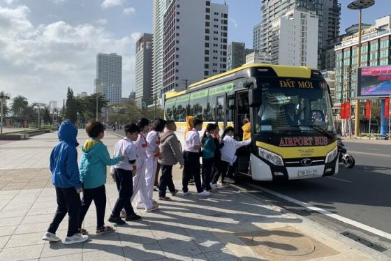 Hướng dẫn du khách các cách di chuyển từ sân bay Cam Ranh về Nha Trang ‘ổn áp’