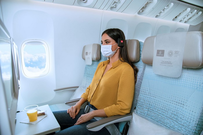 đi máy bay mùa dịch: Trước kia có nhiều hành khách quen với việc sử dụng chăn gối của máy bay cung cấp
