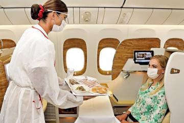 Tất tần tật kinh nghiệm đi máy bay Emirates tiêu chuẩn 5* bạn nên biết