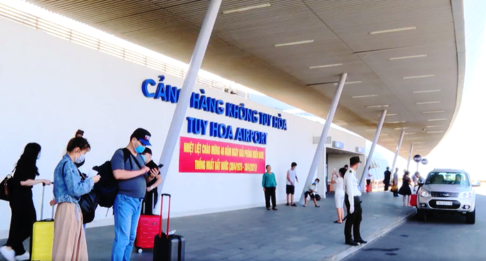Tham khảo 4 cách di chuyển từ sân bay Tuy Hòa về trung tâm 