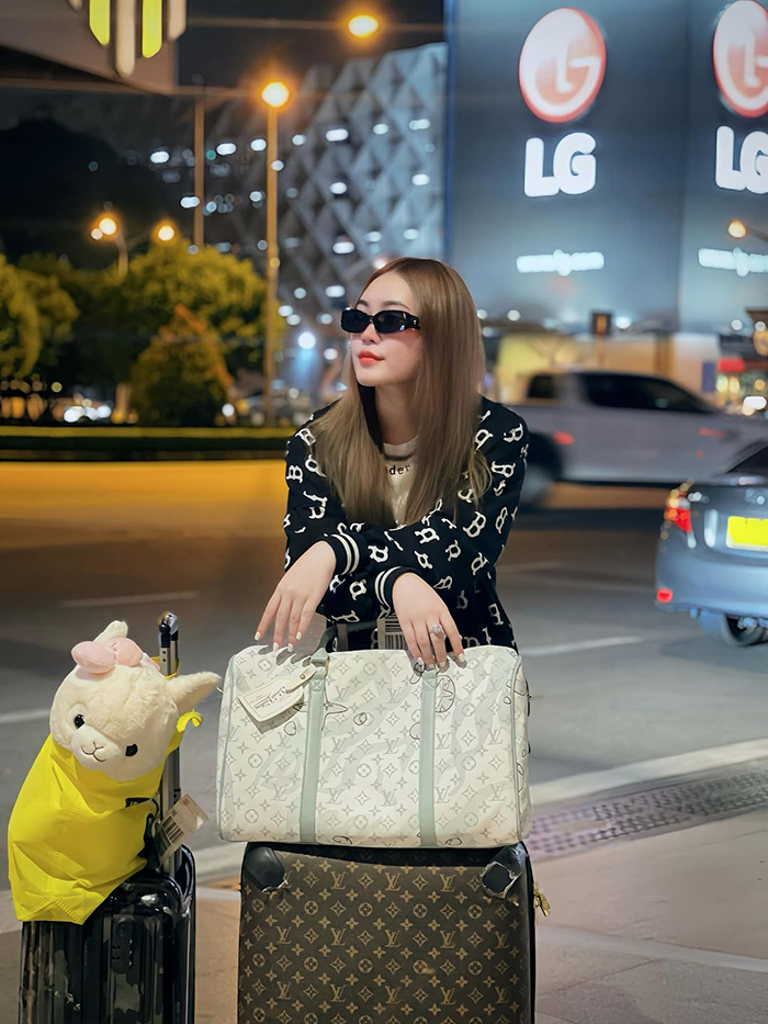 Không nên vào phòng chờ máy bay quá trễ