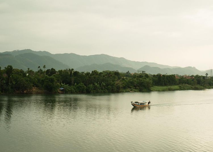 Sông Hương Huế mộng mơ