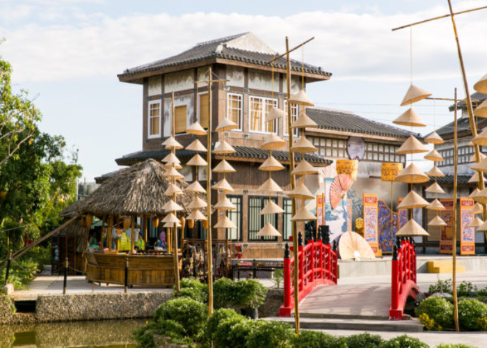 Chiêm ngưỡng vẻ đẹp của chùa Việt Nam tại công viên Ấn tượng Hội An