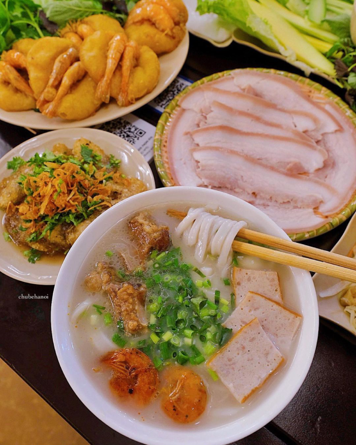 Du lịch Quảng Bình Cháo canh món ăn truyền thống đậm đà hương vị