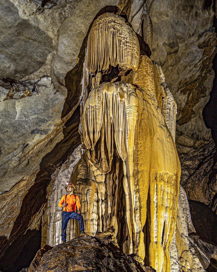 Du lịch khám phá hang động Quảng Bình nhất định phải đến Hang Chà Lòi để hiểu thêm về lịch sử dân tộc