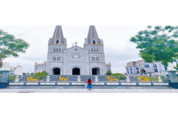 Giáo xứ Tam Tòa - Biểu tượng kiến trúc độc đáo của Quảng Bình