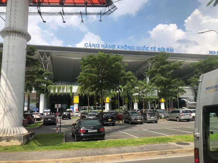 Di chuyển từ sân bay Nội Bài về Lăng Bác