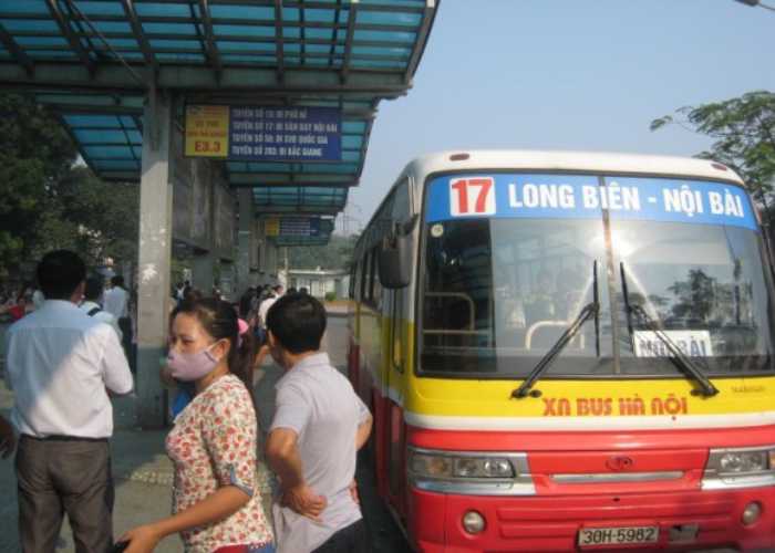 Di chuyển từ sân bay Nội Bài về hồ Tây bằng xe buýt