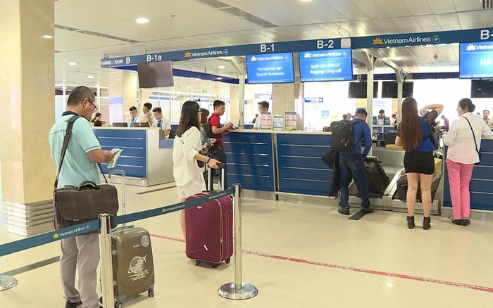 Hành khách đặt vé máy bay đi Đồng Hới từ Hà Nội lưu ý thời gian check in lên máy bay. 