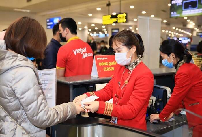Hành khách mua vé máy bay TPHCM đi Chu Lai hạng phổ thông tiết kiệm không được phép hoàn vé