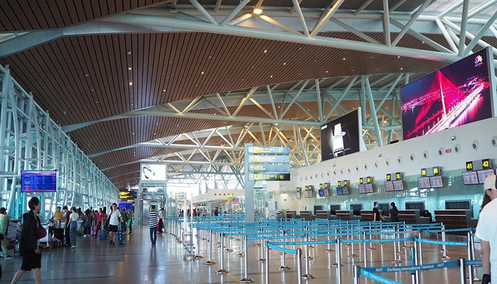Vé máy bay đến Nha Trang từ Đà Nẵng hạng phổ thông khởi hành tại sân bay Đà Nẵng